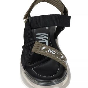 NEW F_WD Sandals US 7 Euro 38 Logo Flat-form
